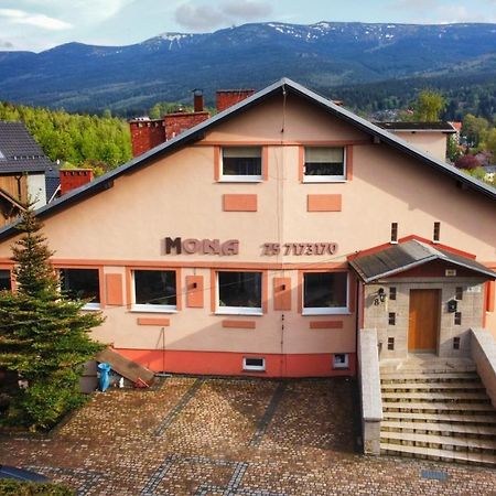 Willa Mona Bed & Breakfast Шклярска Поремба Екстериор снимка