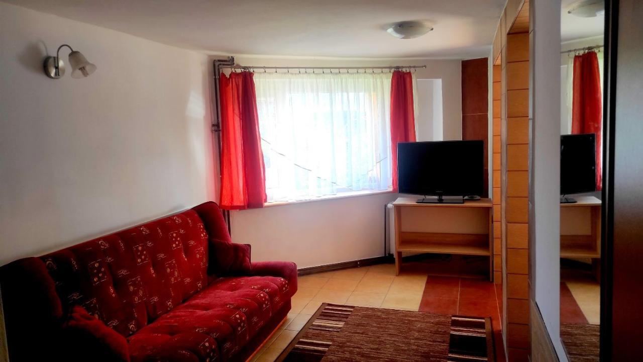 Willa Mona Bed & Breakfast Шклярска Поремба Екстериор снимка